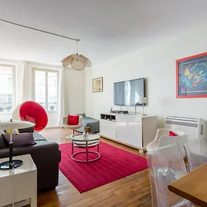  Apartment Saint Honore Louvre With Ac France