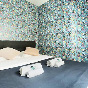 Apartment Rent A - Meslay France